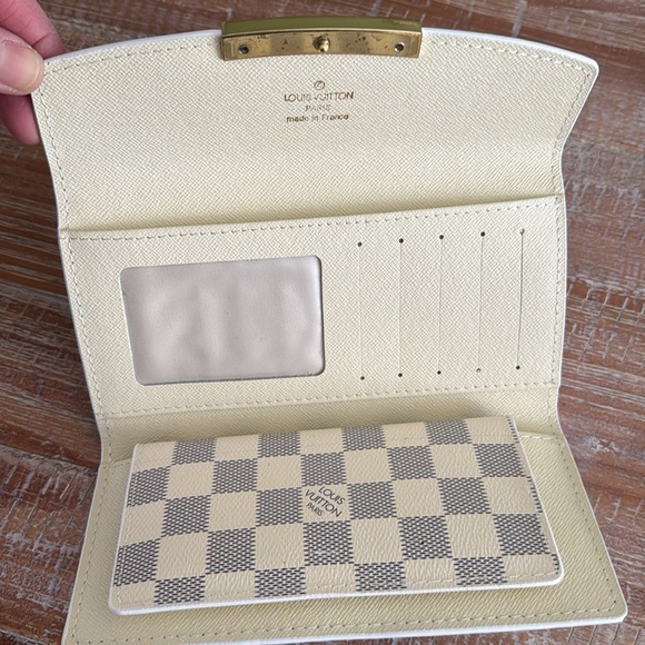 Cream and Gray Checkered Women's Wallet - Picture 2 of 3